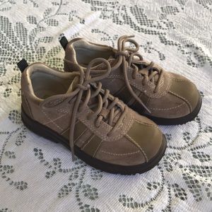 Stride Rite Toddler Leather Shoes size 8 1/2W